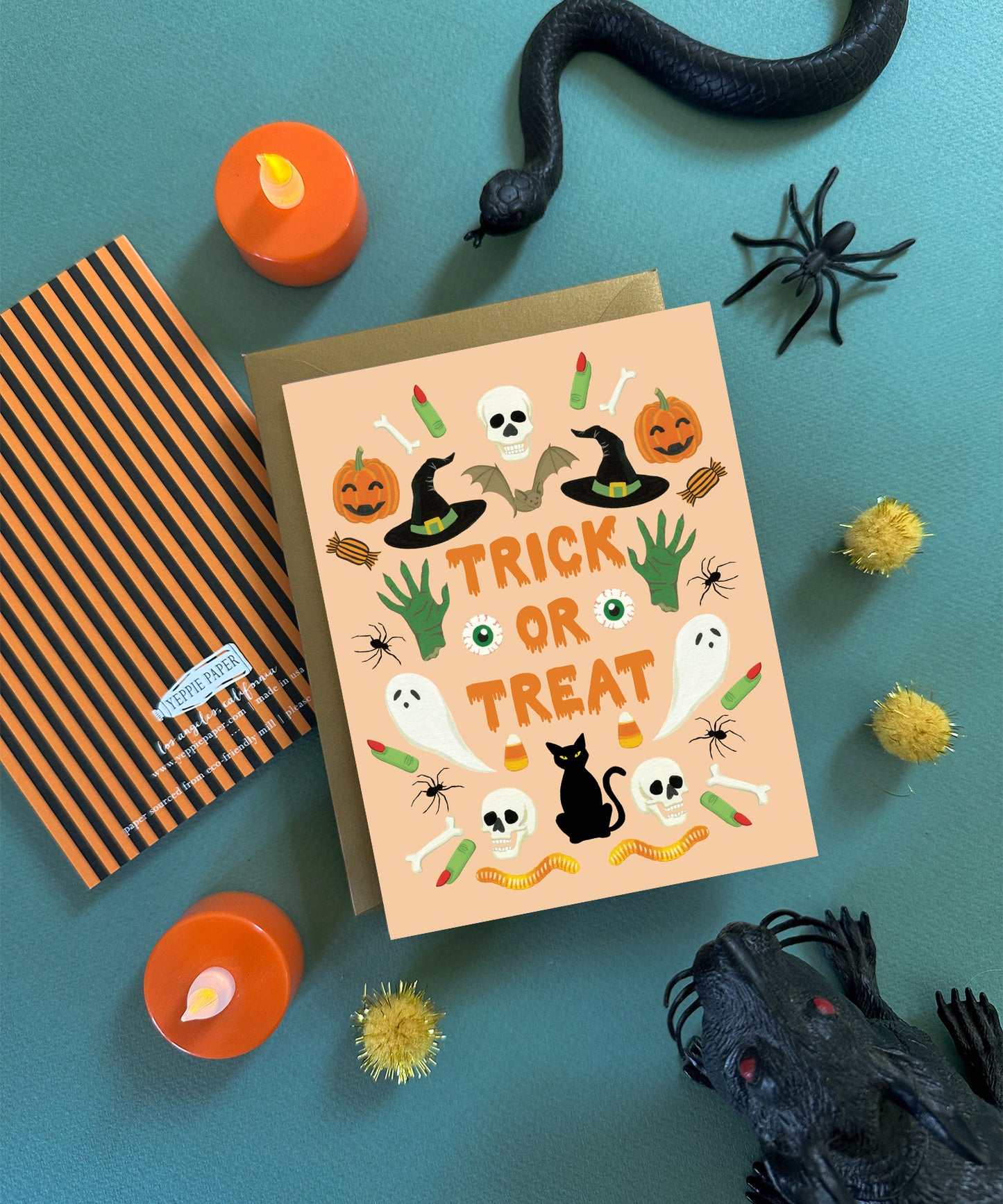 TRICK OR TREAT - HALLOWEEN GREETING CARD